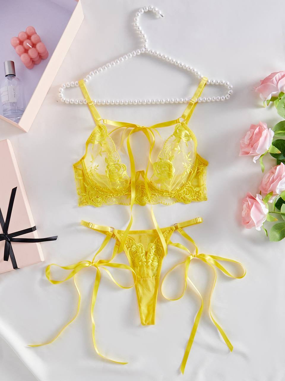 Yellow Set